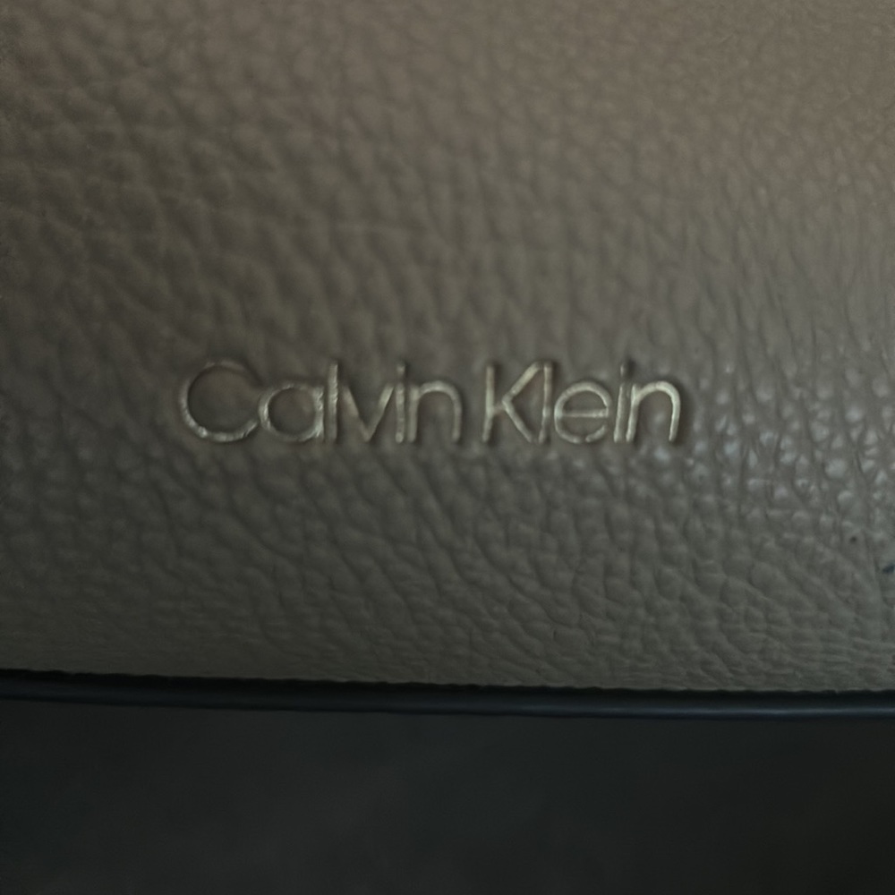 Calvin Klein Gray Tote Pocketbook Handbag Purse - Picture 5 of 7